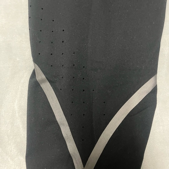 🌸Nike Black Leggings - Picture 7 of 8